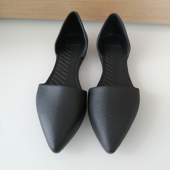 Native Audrey D'Orsay Black Pointed Toe Flat Rubber Comfort Waterproof Slip On 7 - Picture 3 of 14
